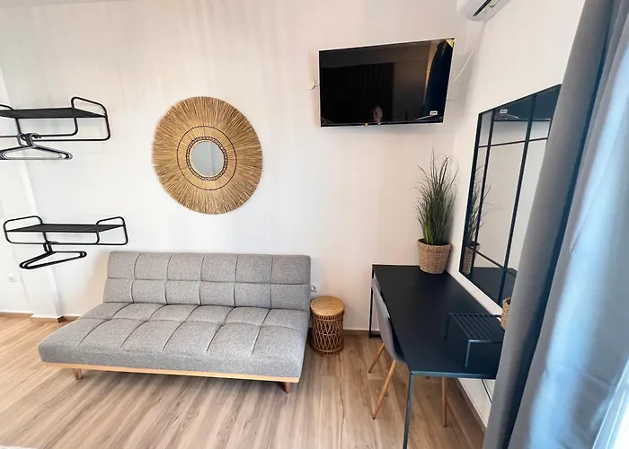 Aeolian Blu 1 * Parikia (Paros)