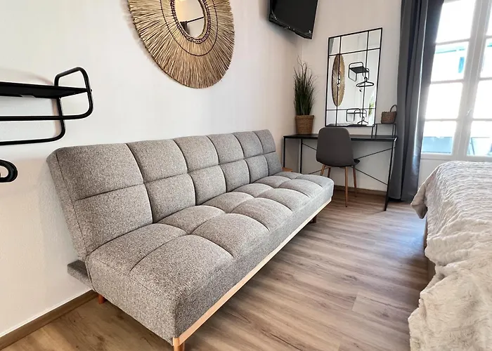 Aeolian Blu 1 Parikia (Paros)